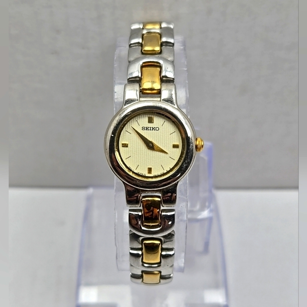 Seiko V400 1140 Womens Quartz Watch New Battery Vintage Silver Gold Tone Dainty